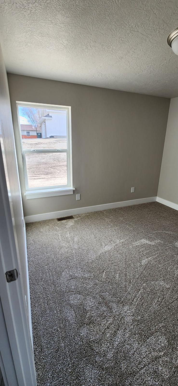 227 Spring Creek Parkway Property Photo 21