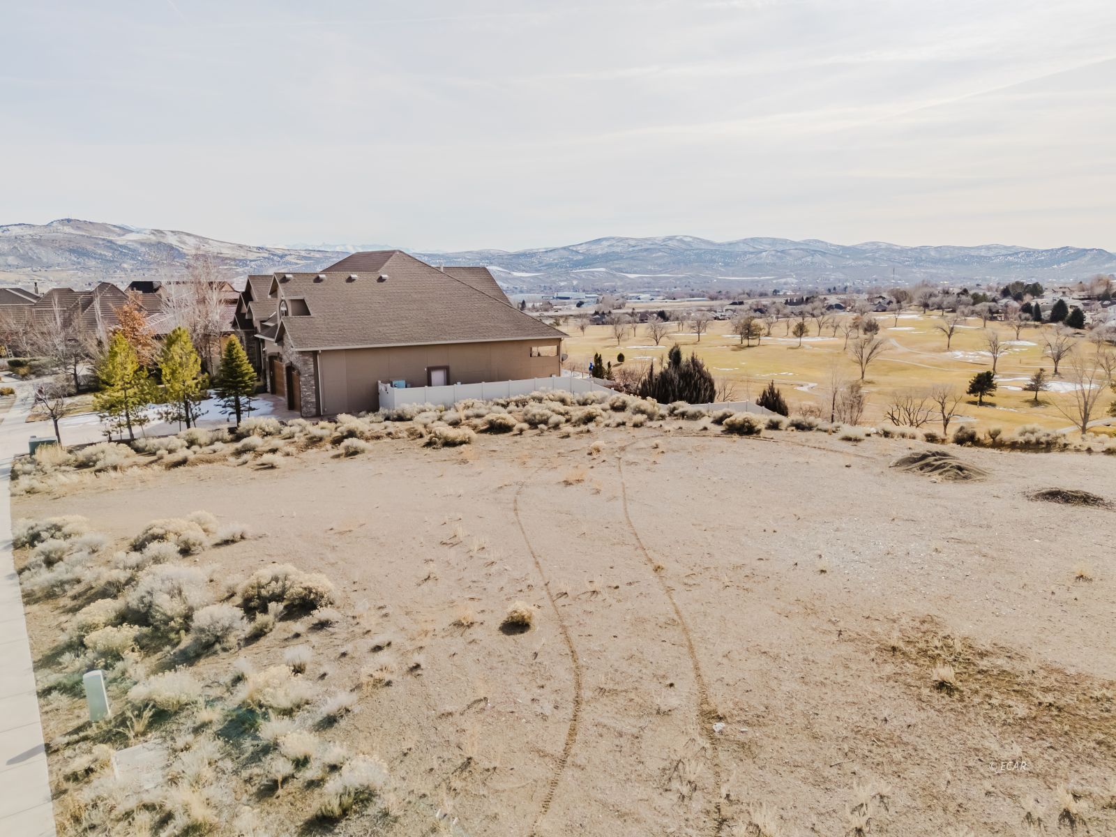 2366 Khoury Lane Property Photo 11