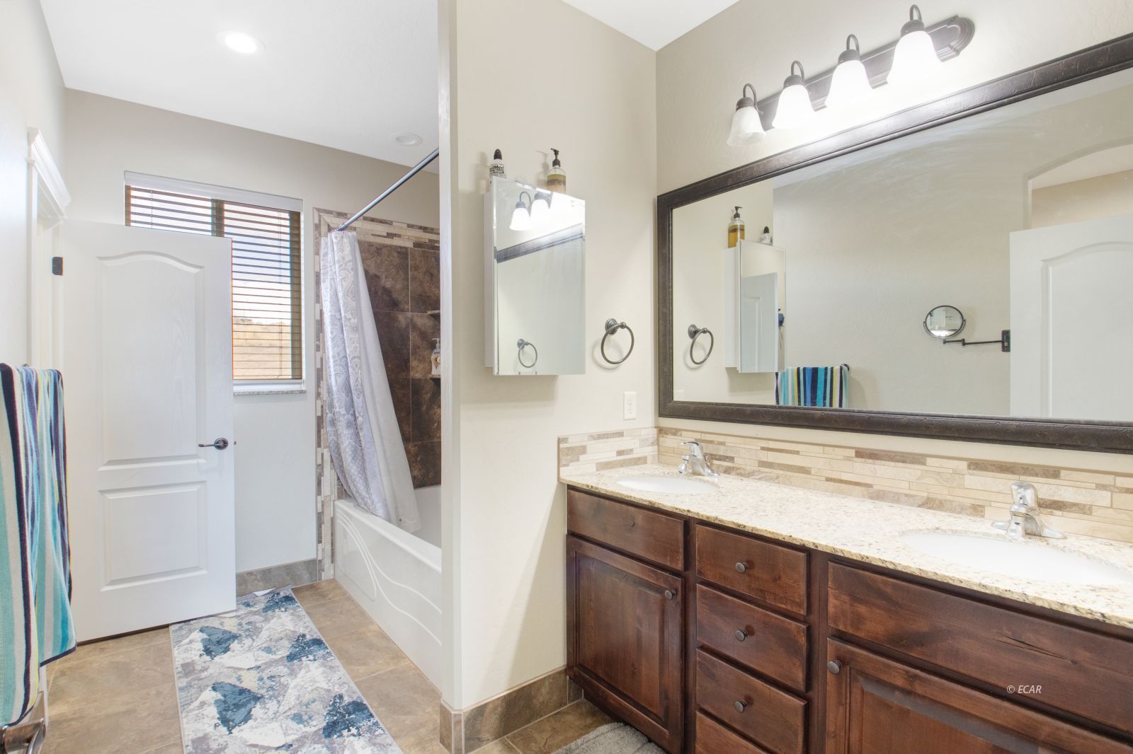 541 Blackstone Drive Property Photo 14
