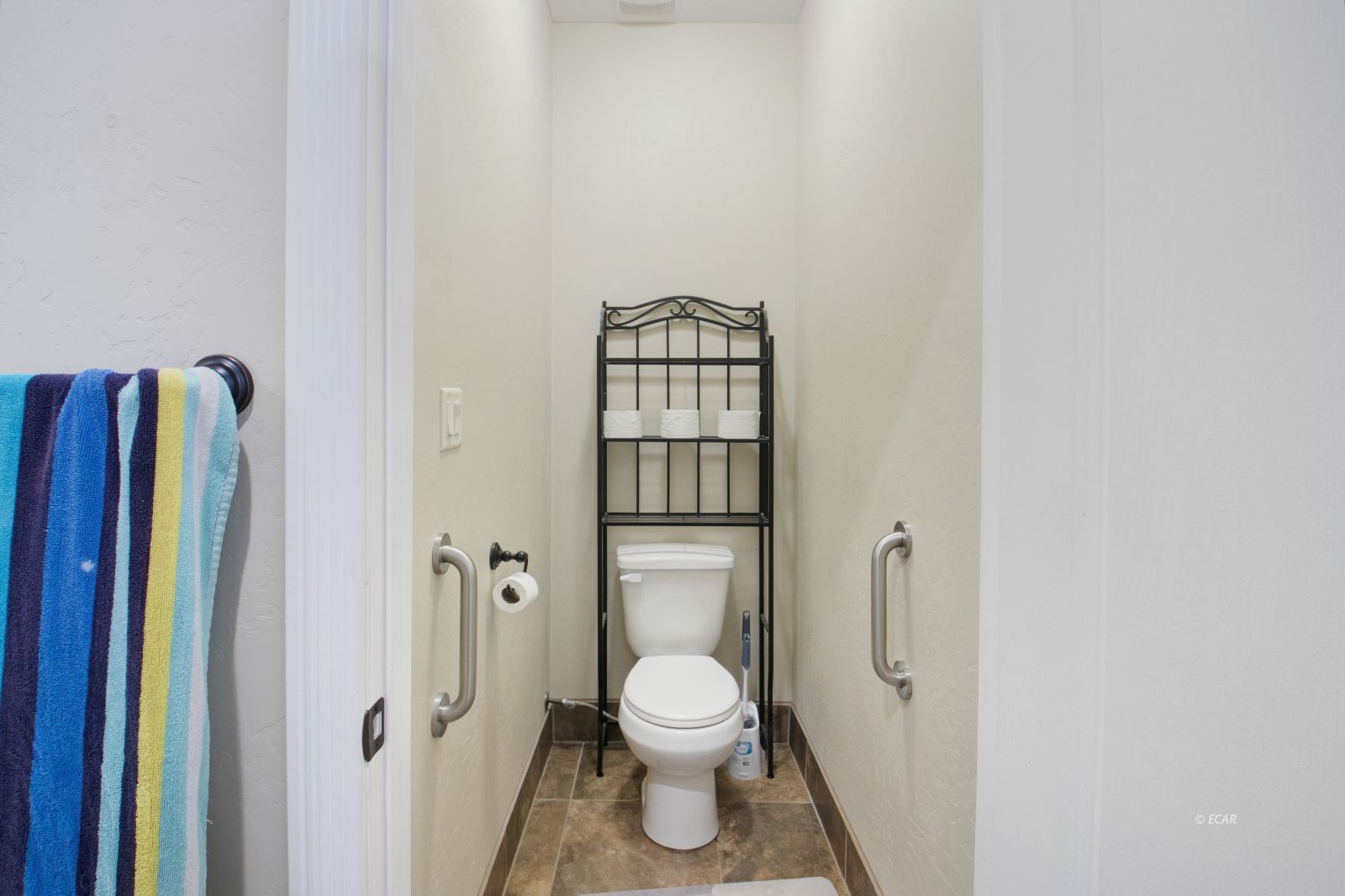 541 Blackstone Drive Property Photo 16