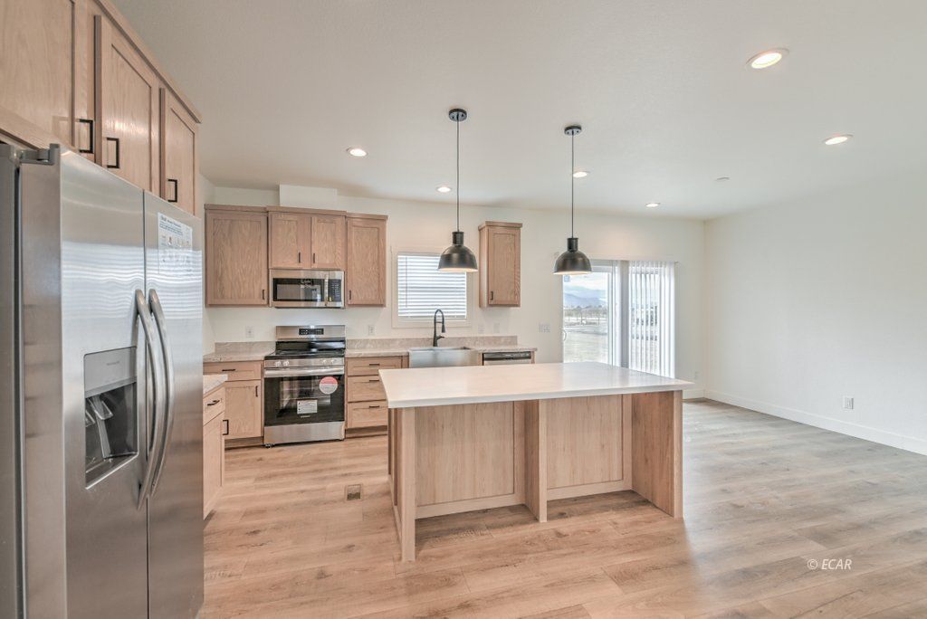 1361 Gee West Property Photo 11