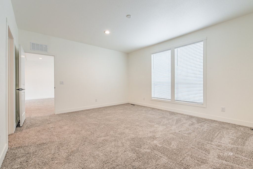 1361 Gee West Property Photo 18