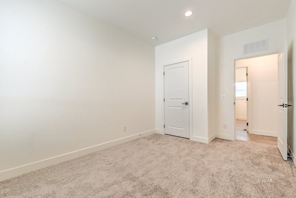 1361 Gee West Property Photo 23