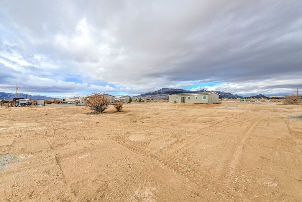 1361 Gee West Property Photo 32