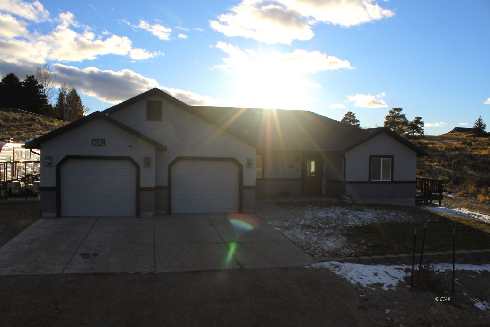 319 Country Club Parkway Property Photo 8
