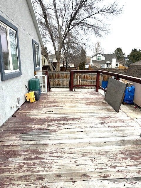 2324 Virginia Way Property Photo 21