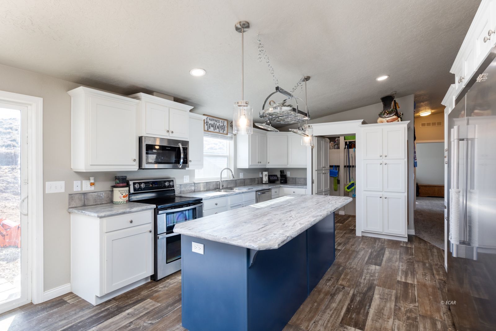 1019 Meadow View Drive Property Photo 13