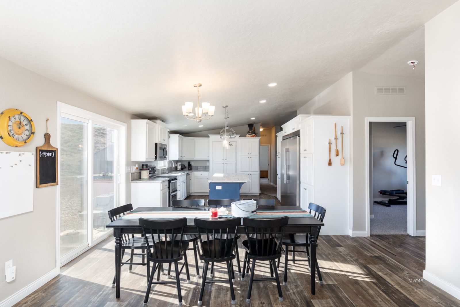 1019 Meadow View Drive Property Photo 17