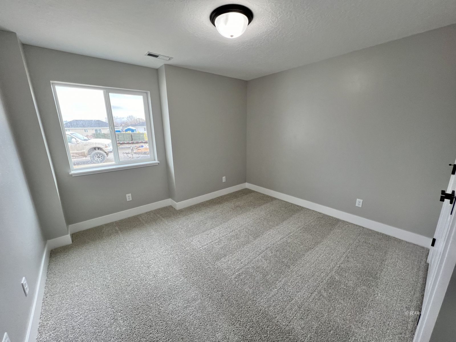 609 Westcott Drive Property Photo 17