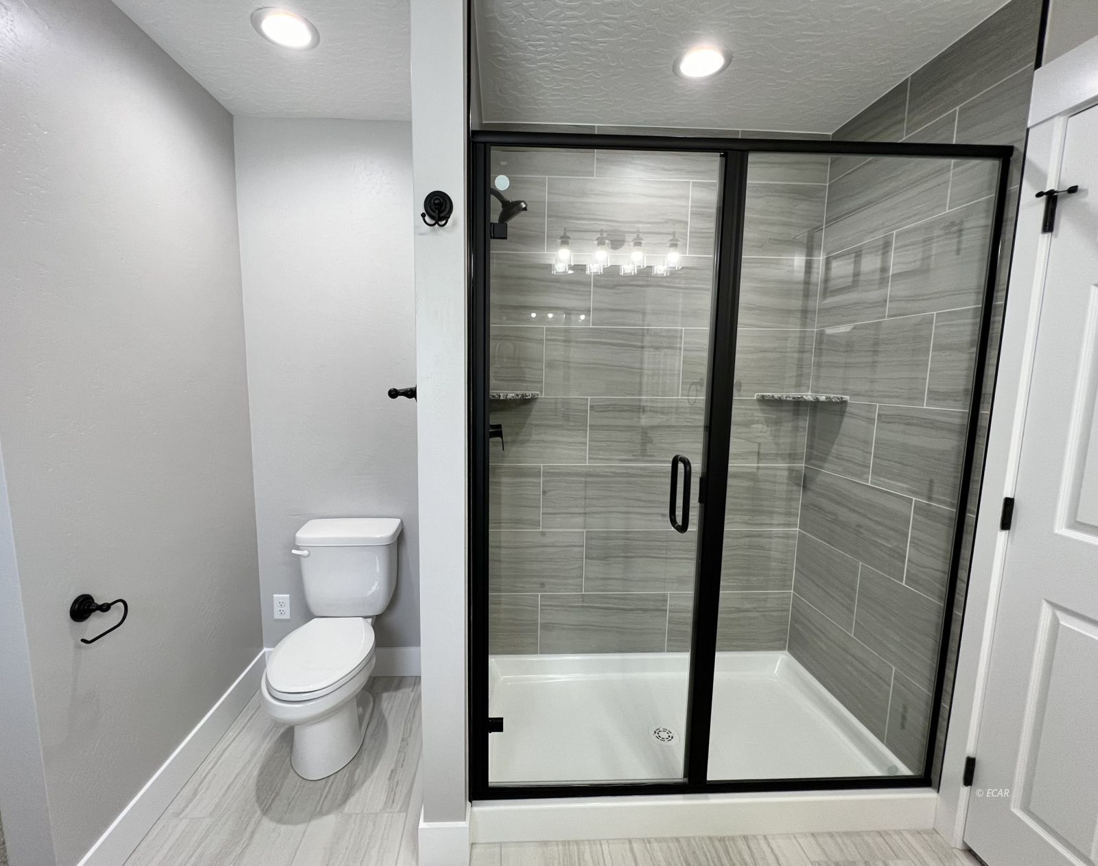 609 Westcott Drive Property Photo 24