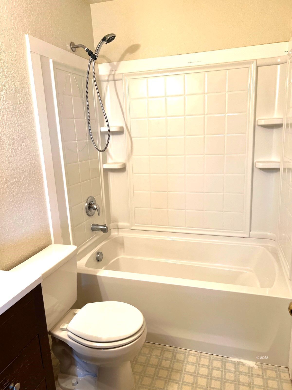 697 Clover Drive Property Photo 18