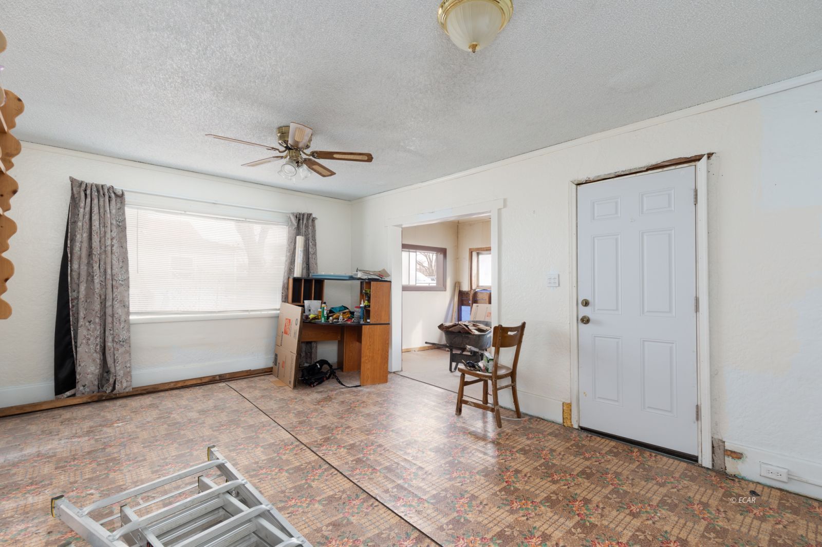 853 Wilson Avenue Property Photo 5