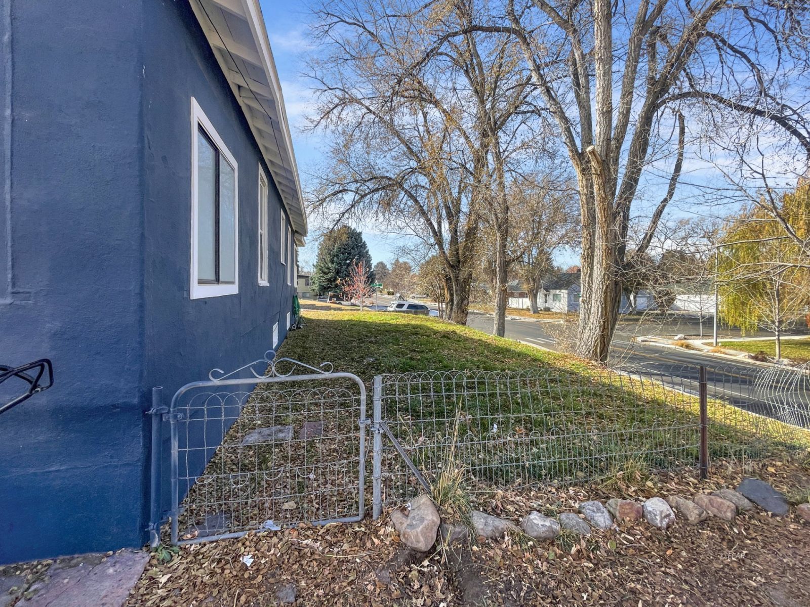 890 2nd Street Property Photo 39