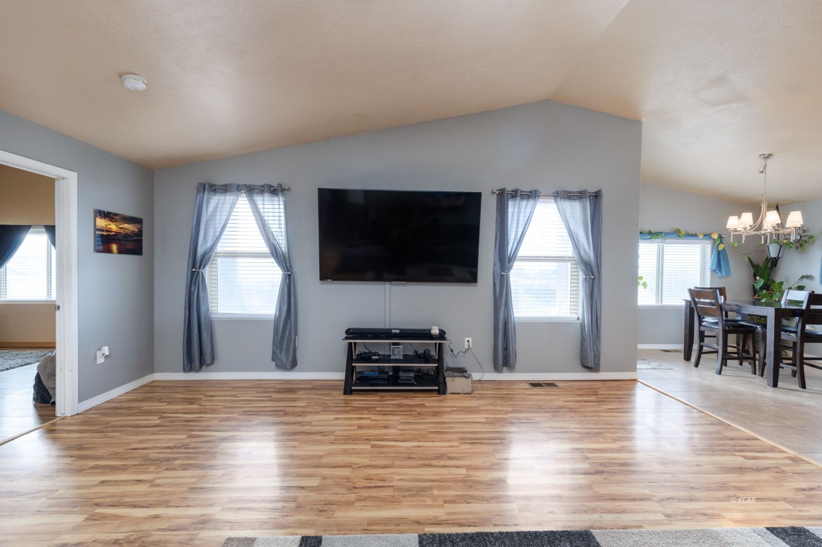 683 Aesop Drive Property Photo 9
