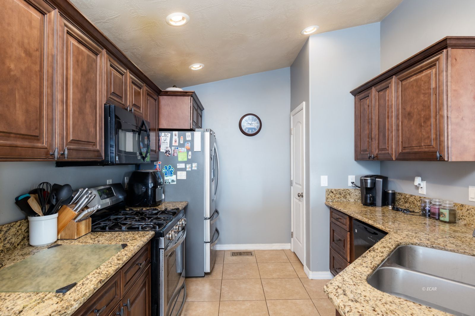 683 Aesop Drive Property Photo 14