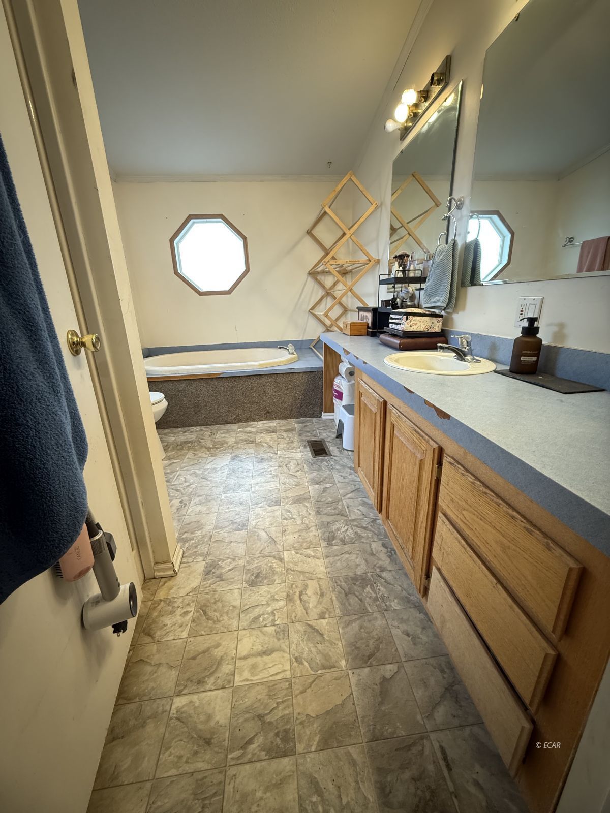 6160 Hayes Avenue Property Photo 15