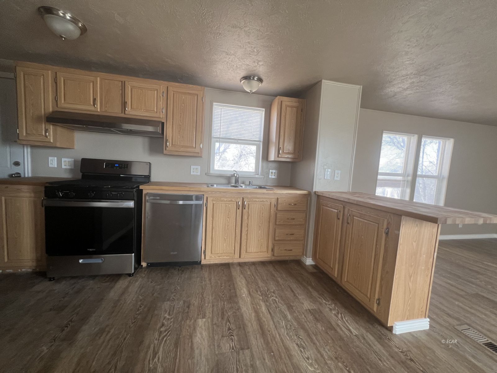 398 Smokey Drive Property Photo 5