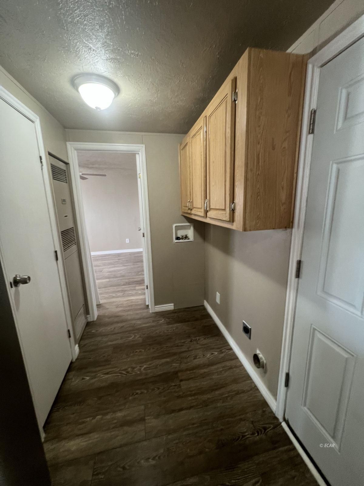 398 Smokey Drive Property Photo 8