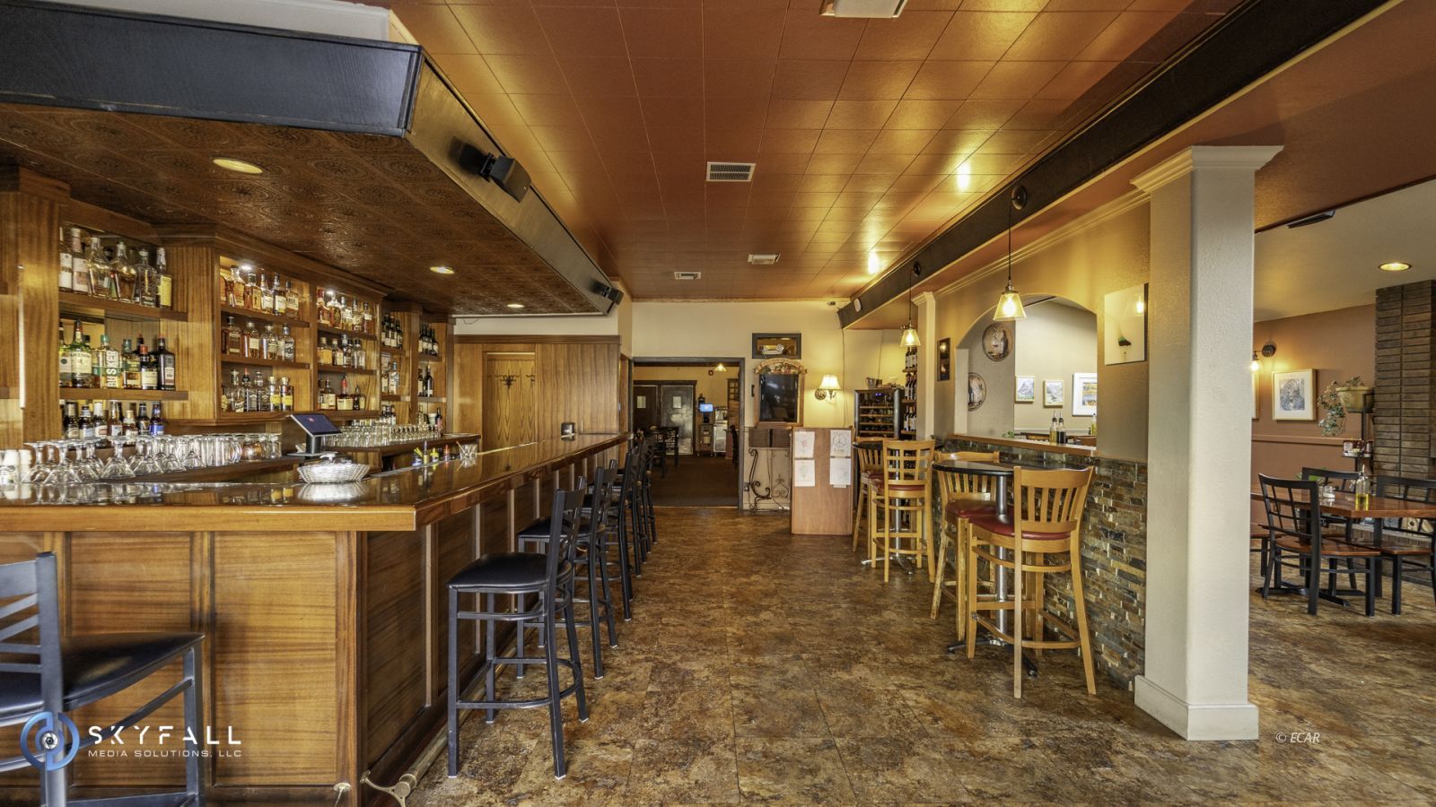 351 Silver Street Property Photo 4