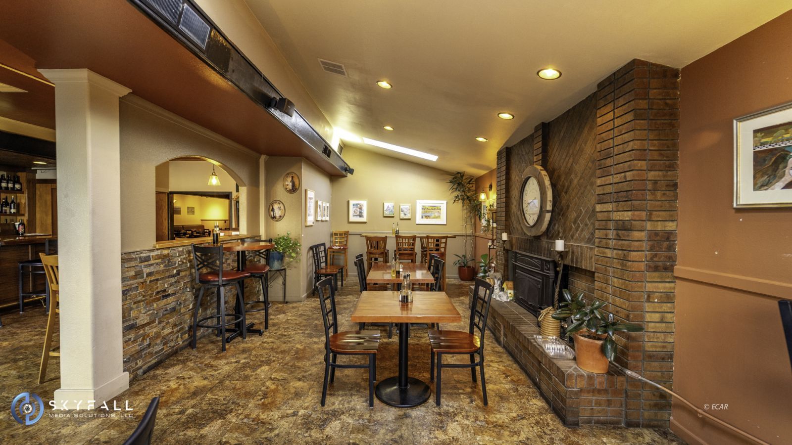 351 Silver Street Property Photo 8