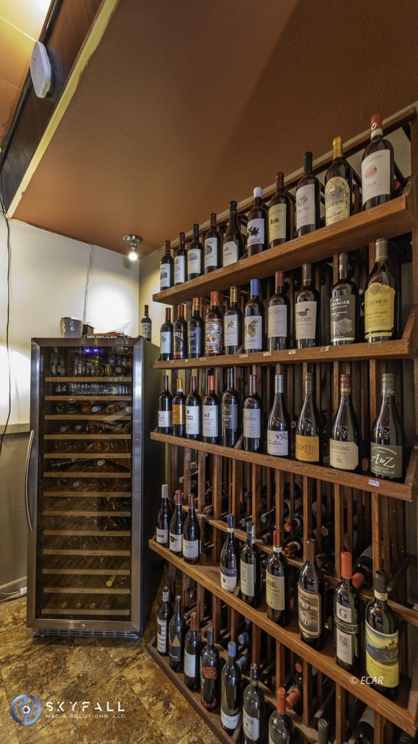 351 Silver Street Property Photo 12