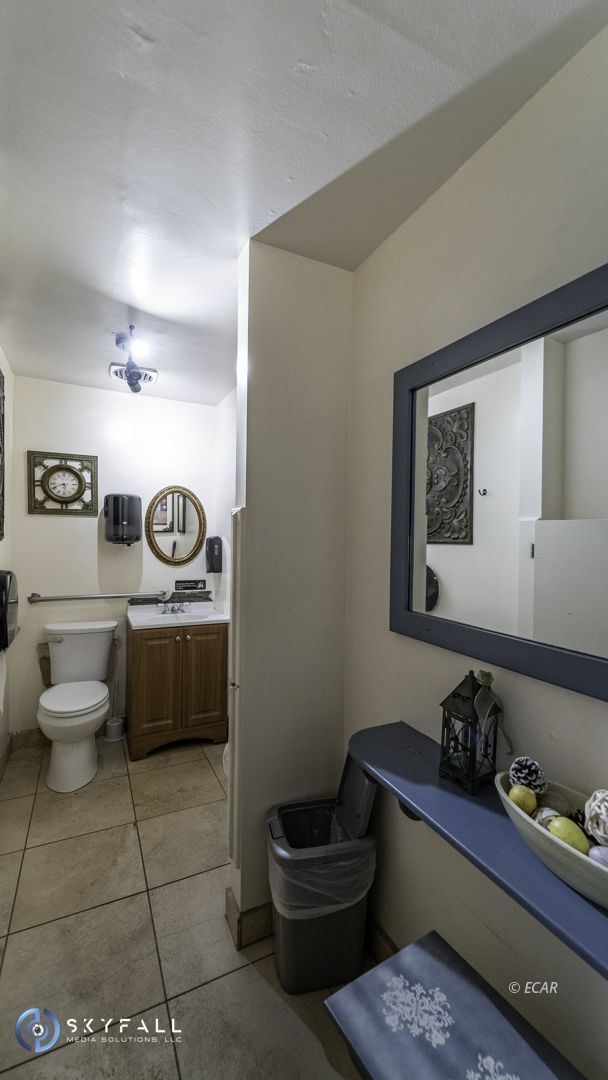 351 Silver Street Property Photo 33