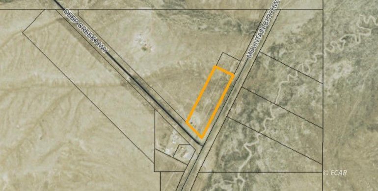 SEC 25 TWP 38N RGE 54E MDB&M Highway Property Photo 1