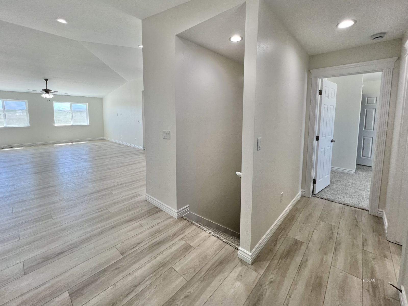 298 Diamond Ridge Drive Property Photo 4