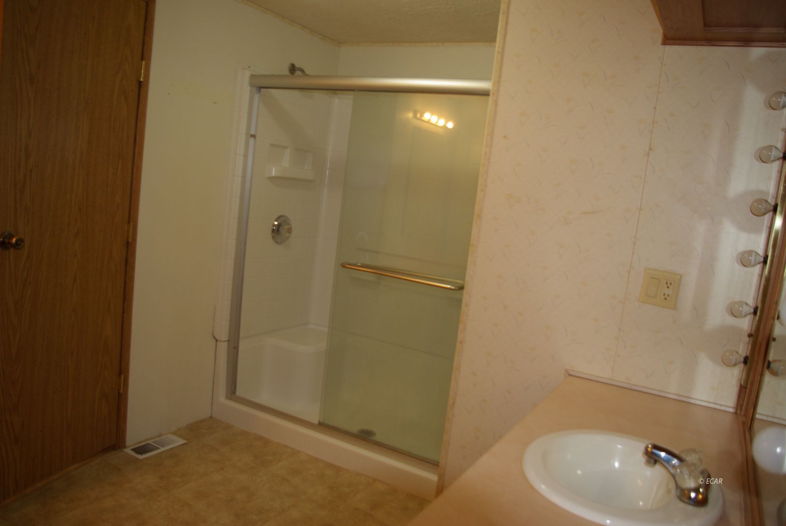 434 Gypsum Lane Property Photo 8