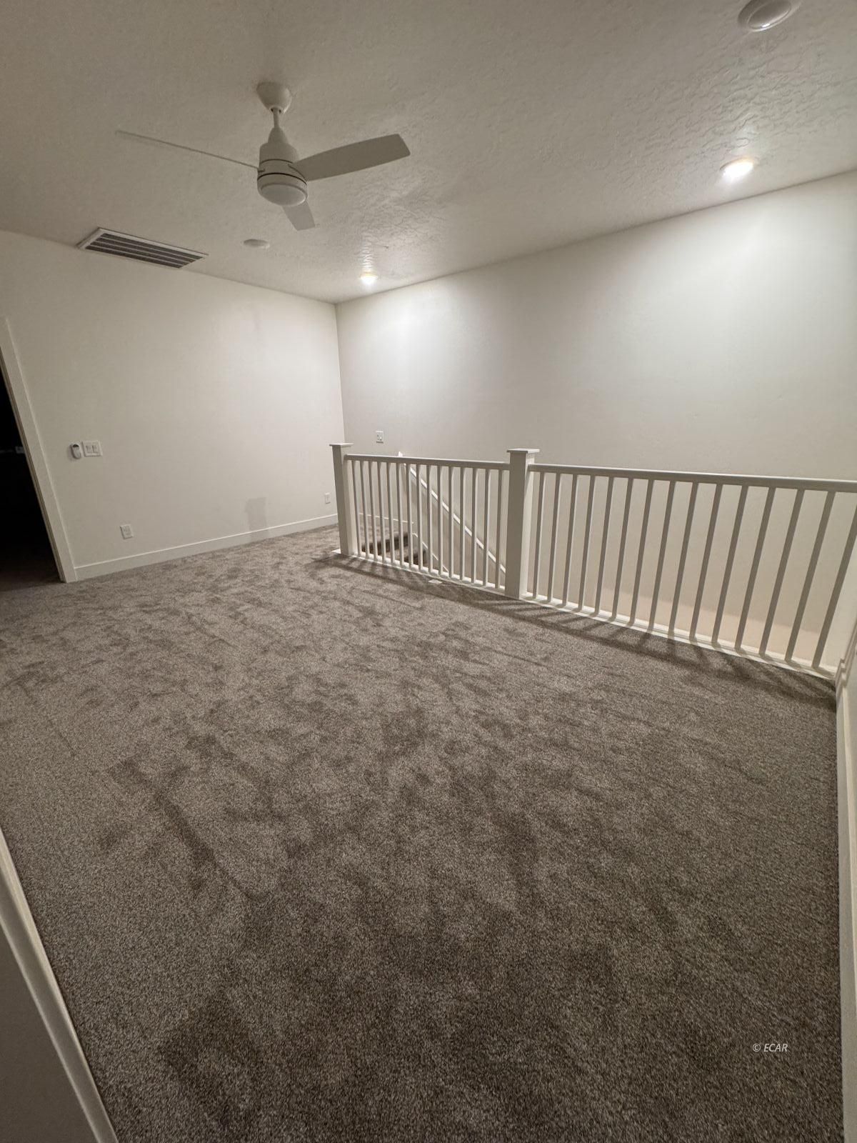 3194 College Court Property Photo 15