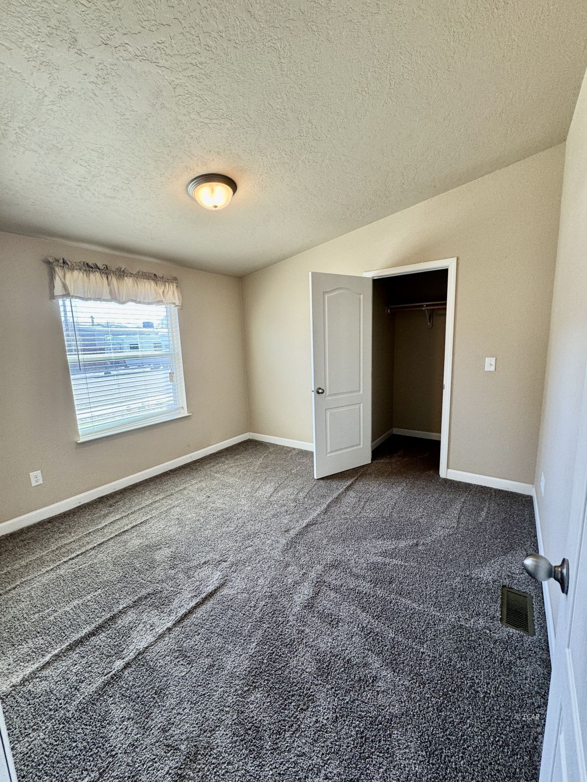 1015 Panorama Drive Property Photo 20