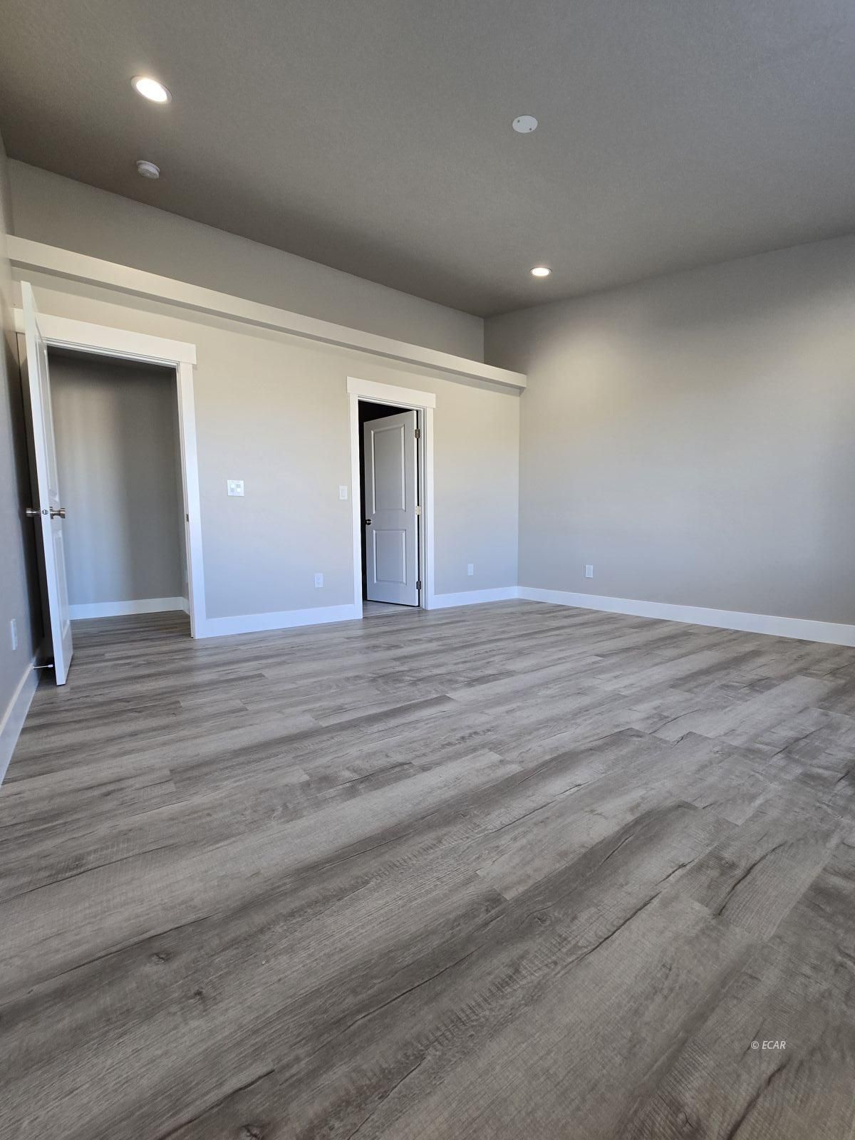 319 Parkchester Circle Property Photo 15