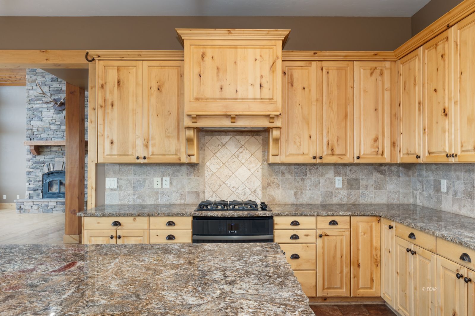 652 Gary's Way Property Photo 13