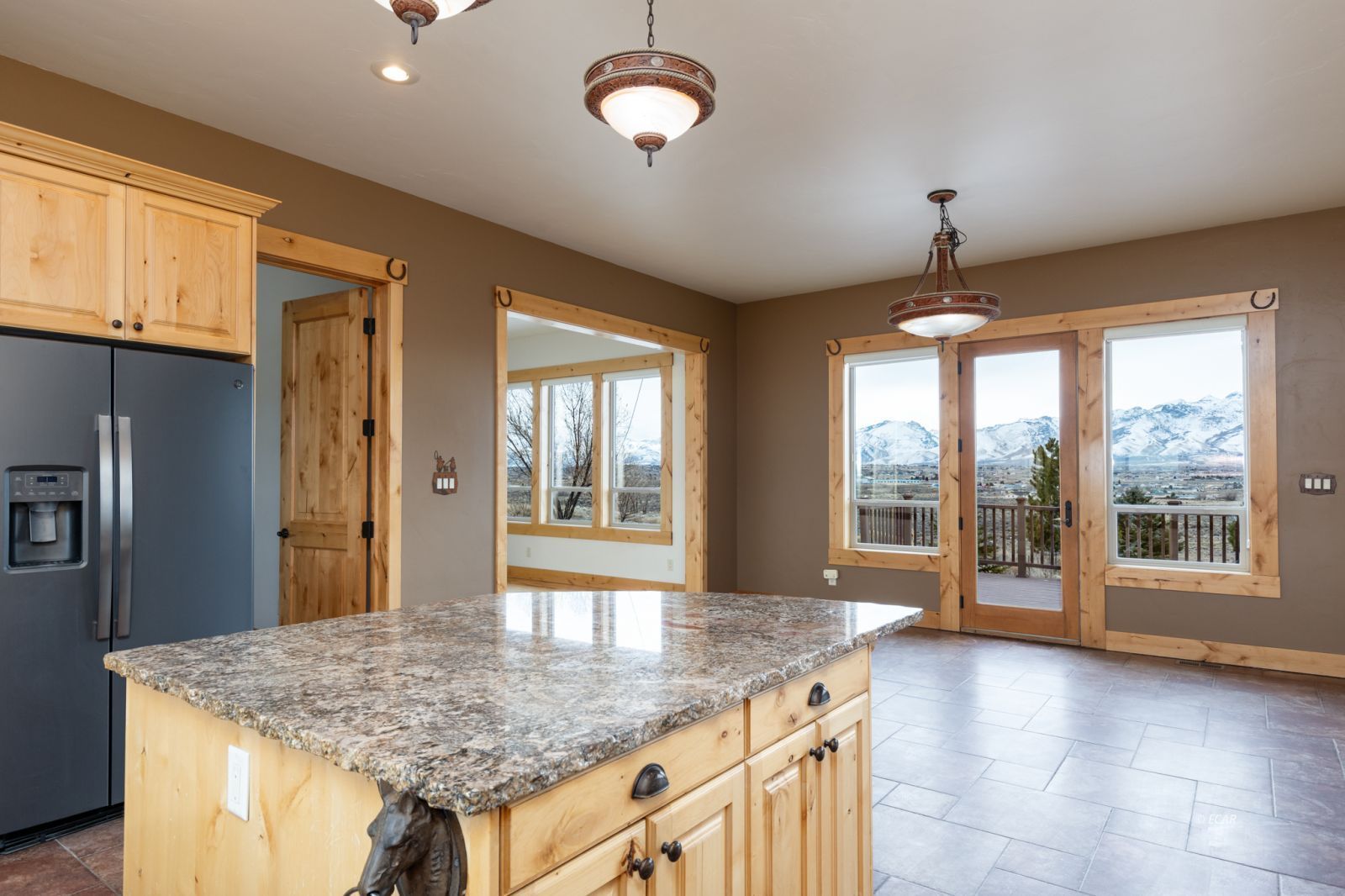 652 Gary's Way Property Photo 14
