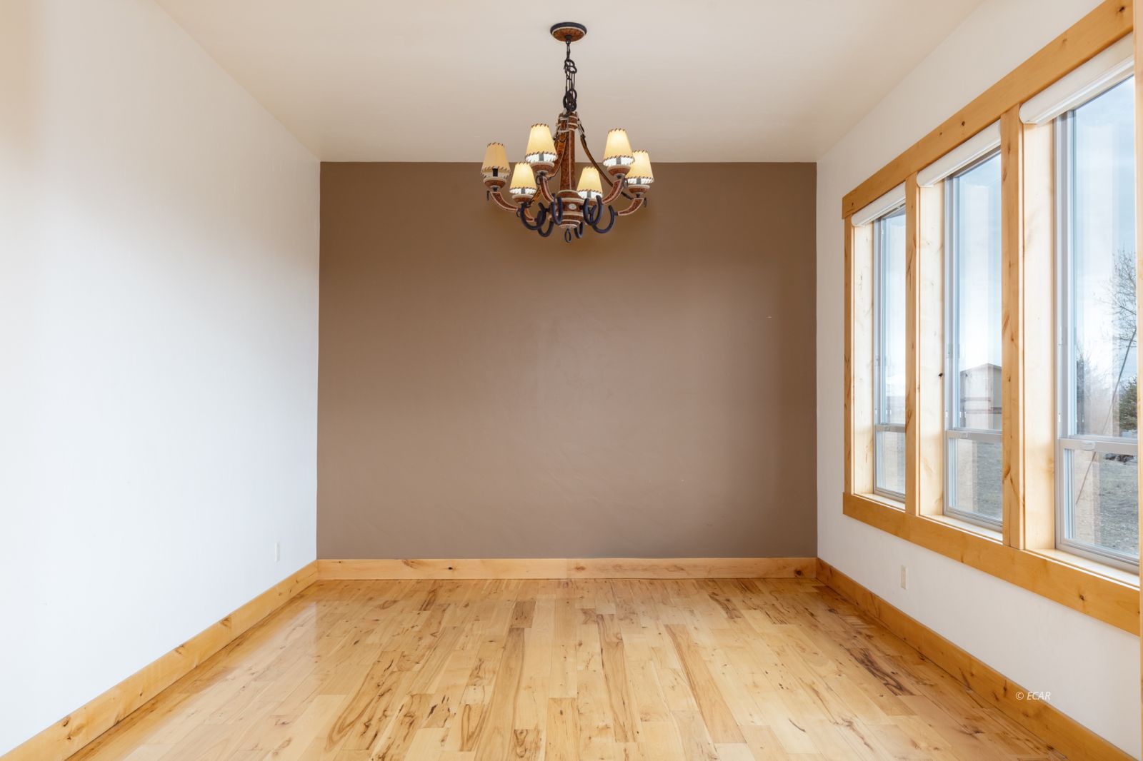 652 Gary's Way Property Photo 16