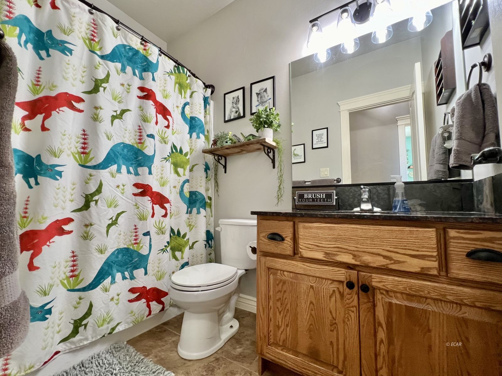 471 Foxridge Drive Property Photo 22