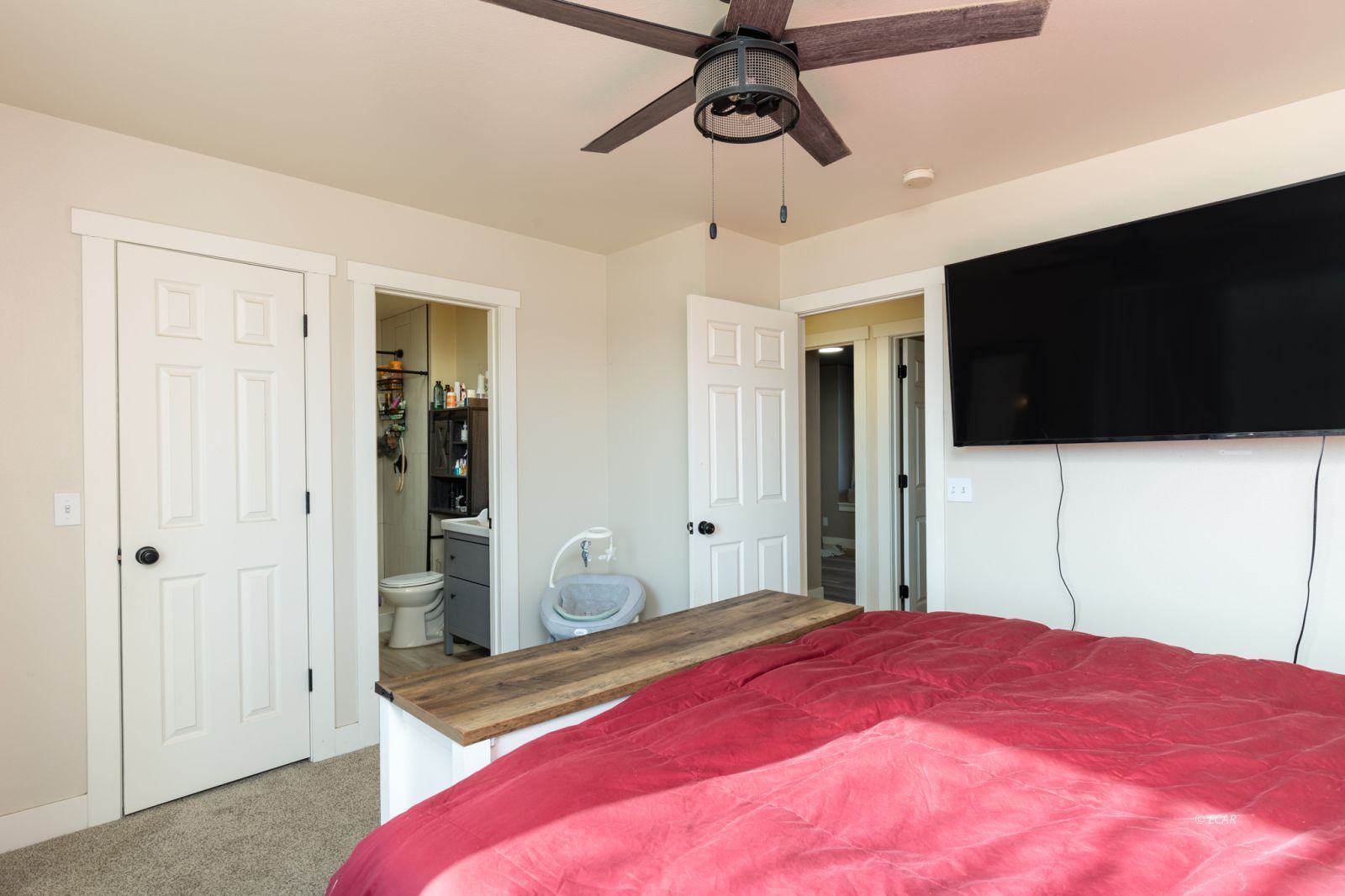 164 Cascade Drive Property Photo 14