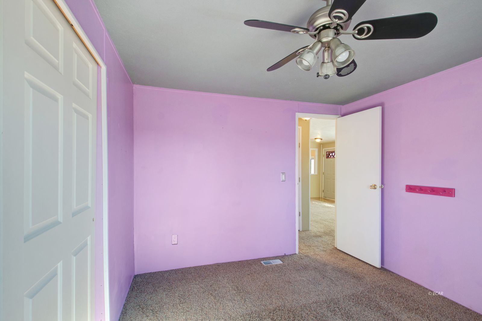 552 Tiffany Drive Property Photo 22