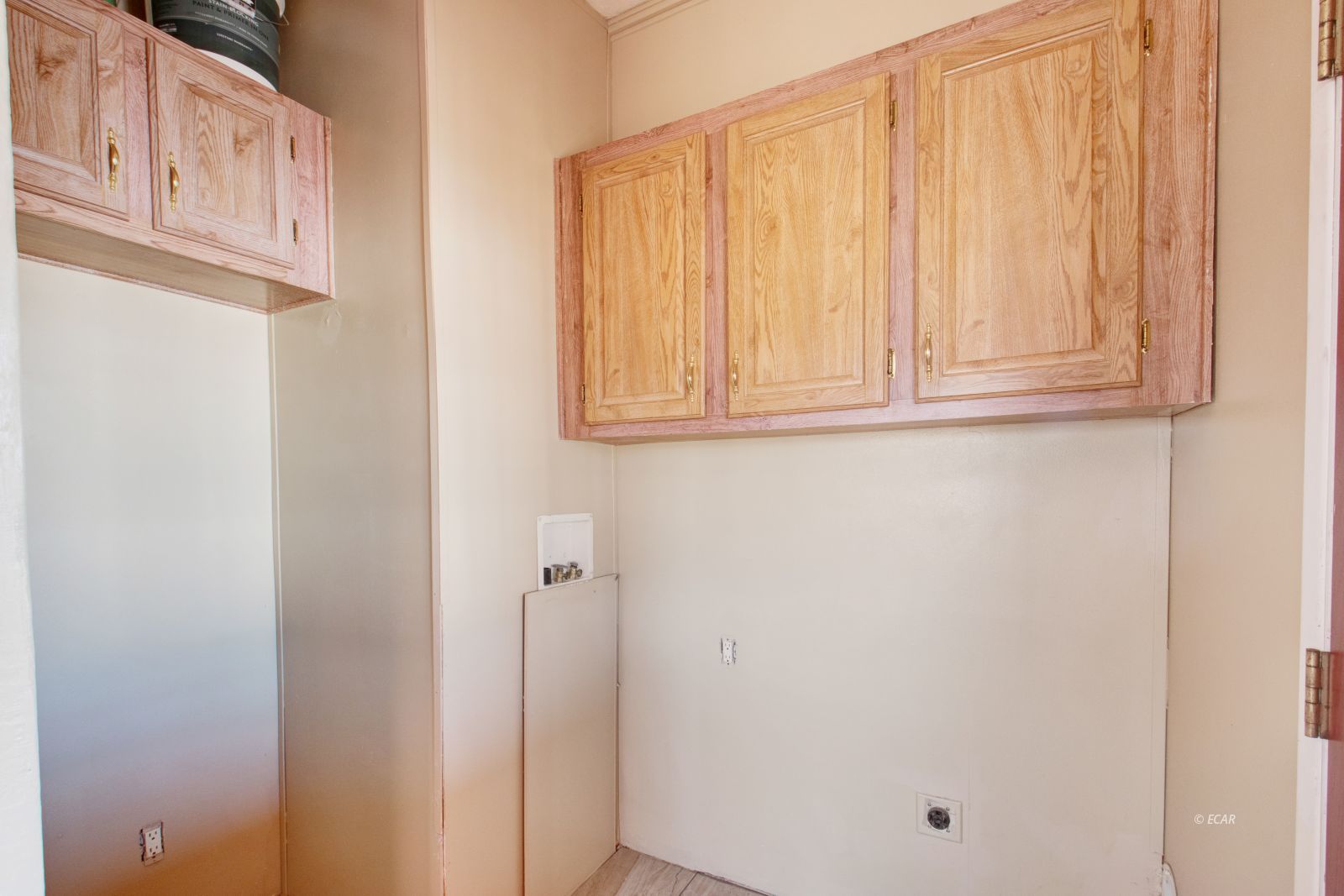 552 Tiffany Drive Property Photo 25