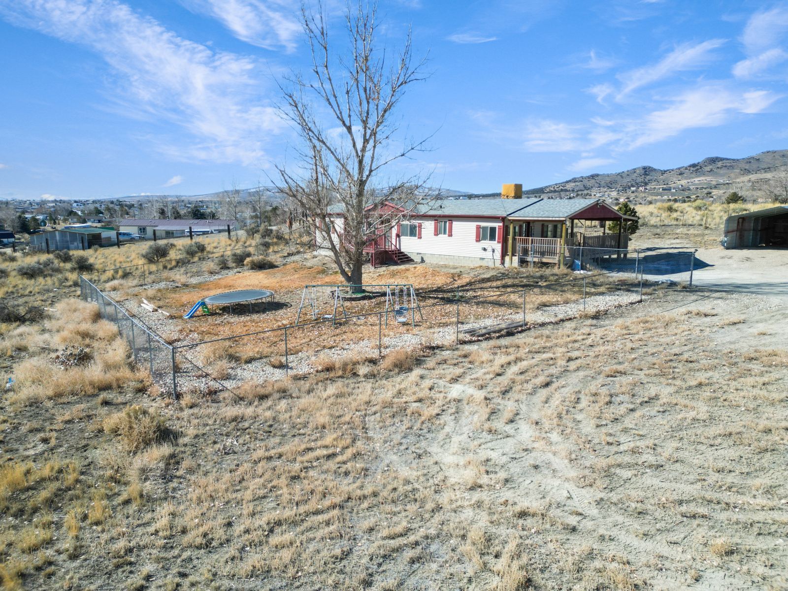 552 Tiffany Drive Property Photo 34