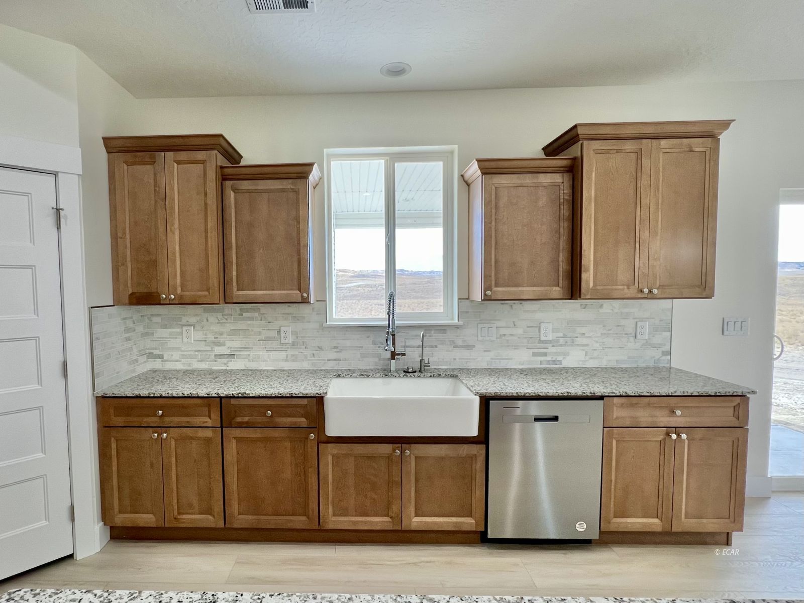 4451 York Boulevard Property Photo 7
