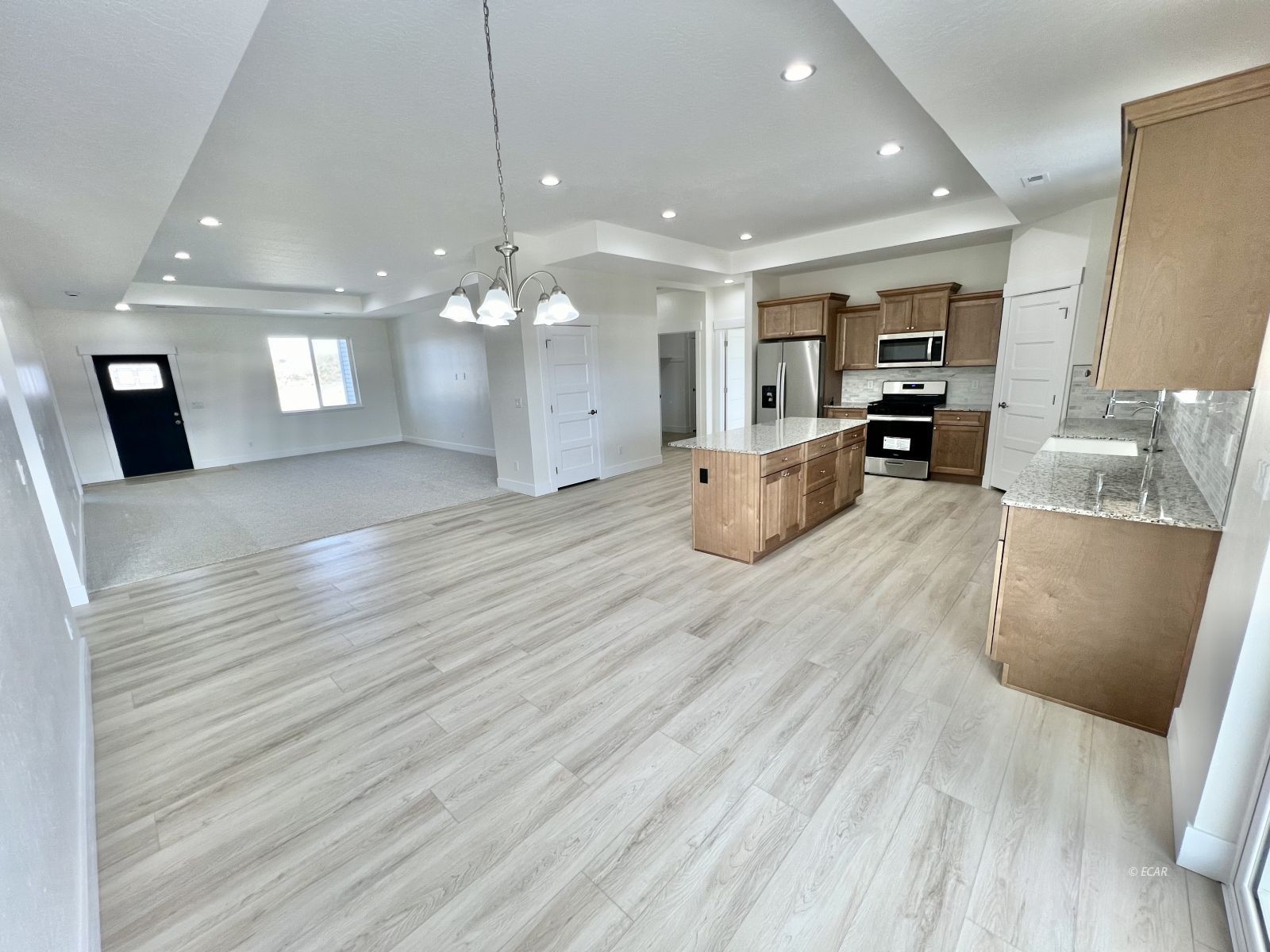 4451 York Boulevard Property Photo 11