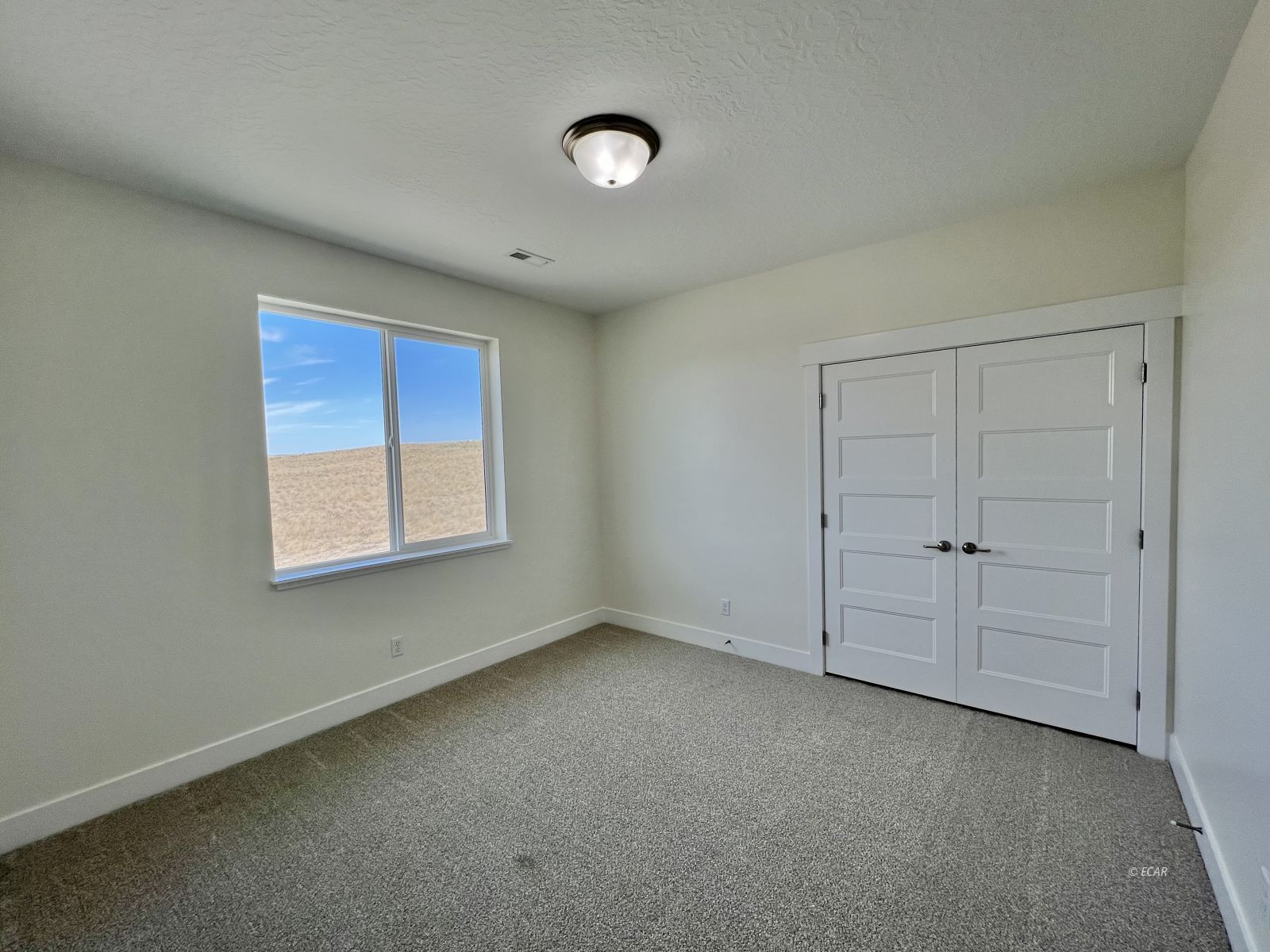4451 York Boulevard Property Photo 15
