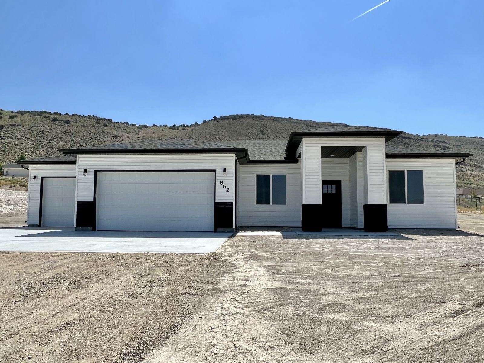 4307 Campbell Road Property Photo