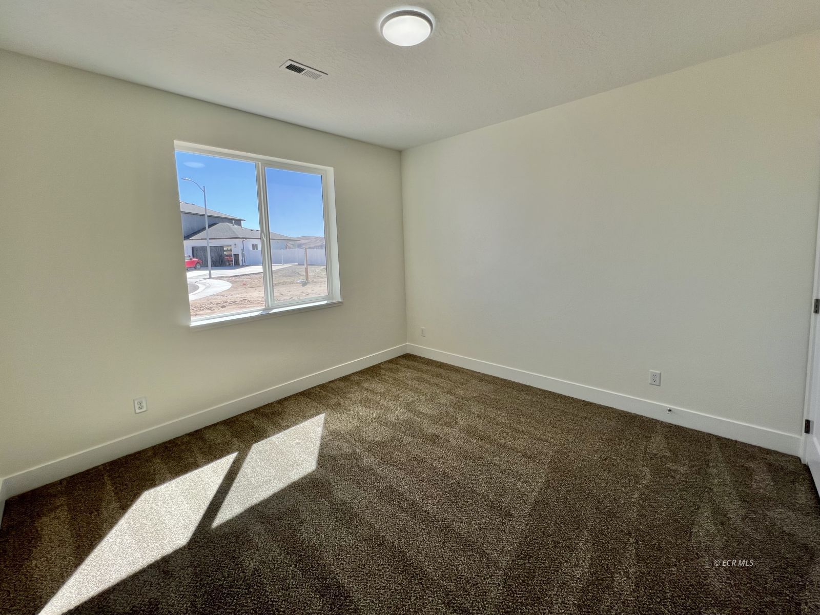 4307 Campbell Road Property Photo 13