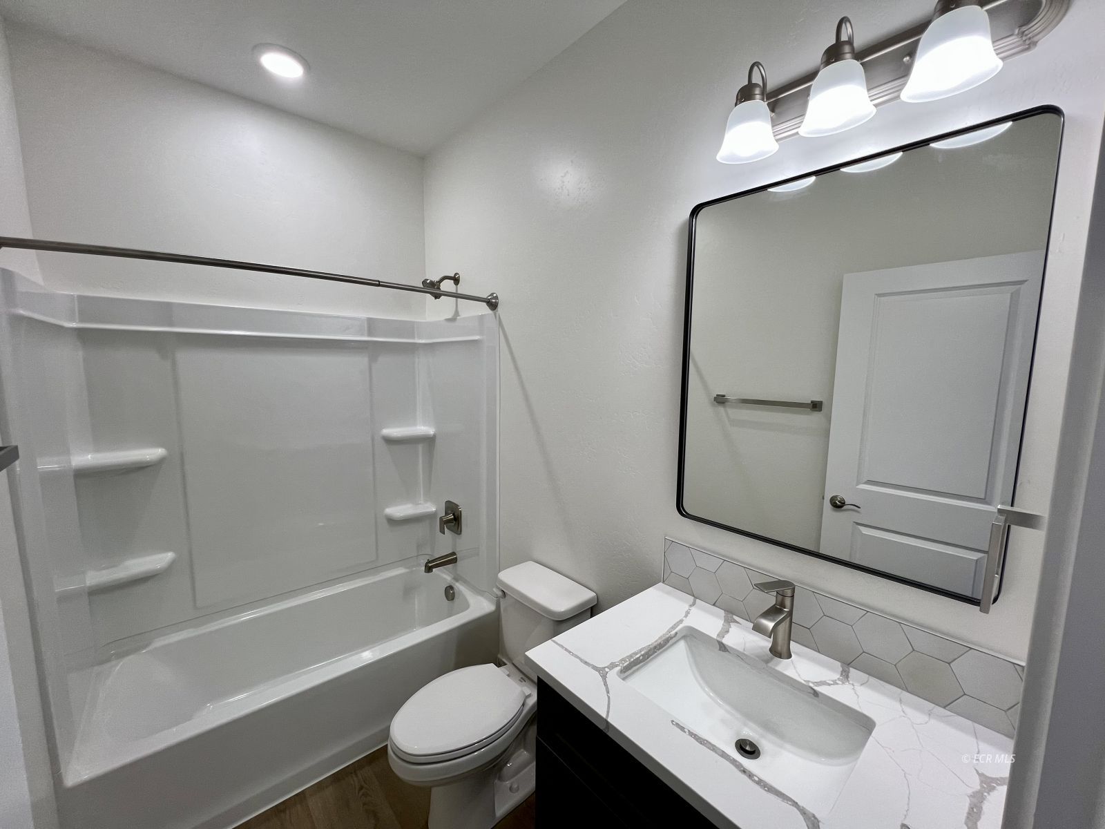 4307 Campbell Road Property Photo 16
