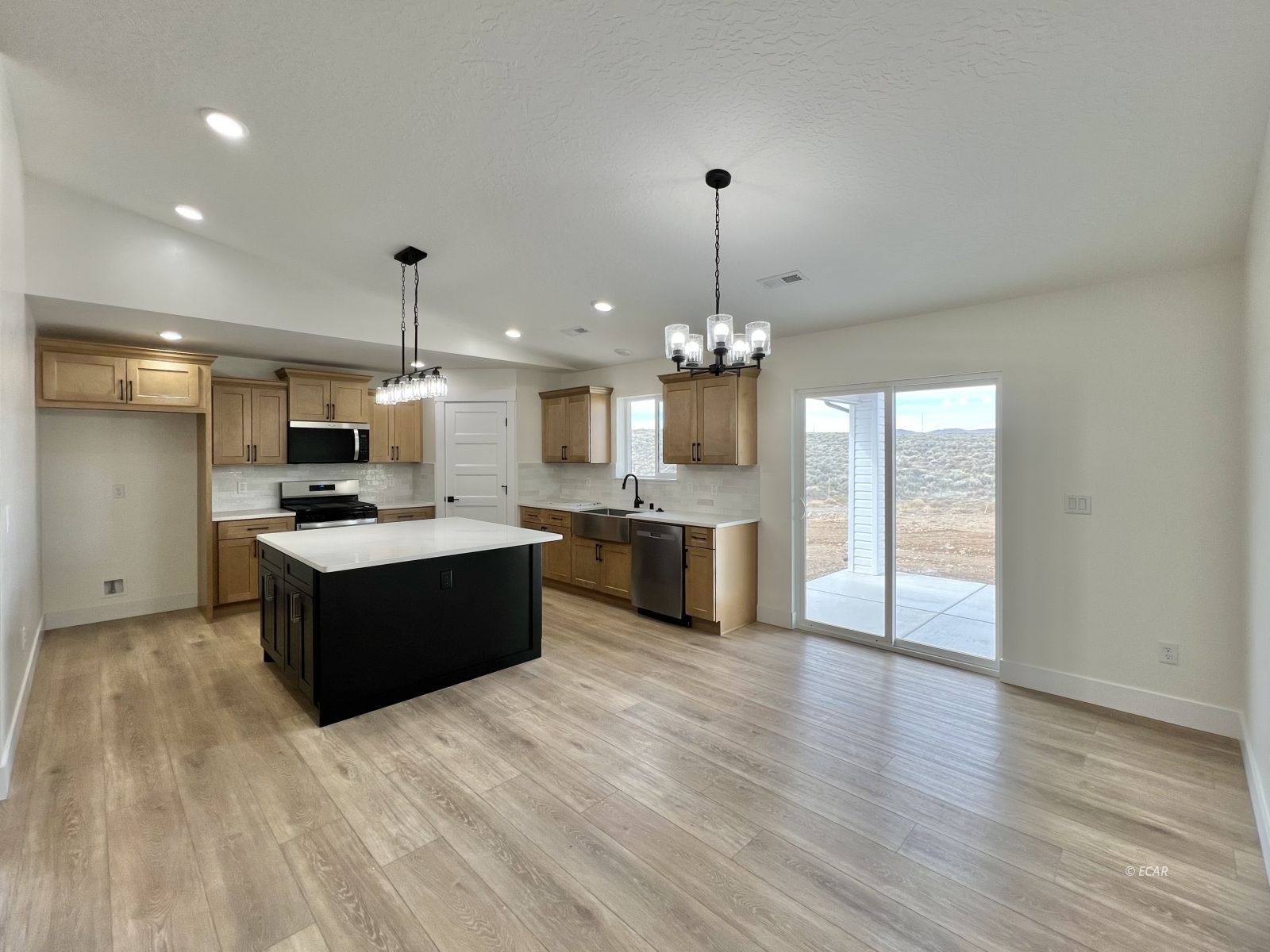 4319 Windsor Avenue Property Photo 5