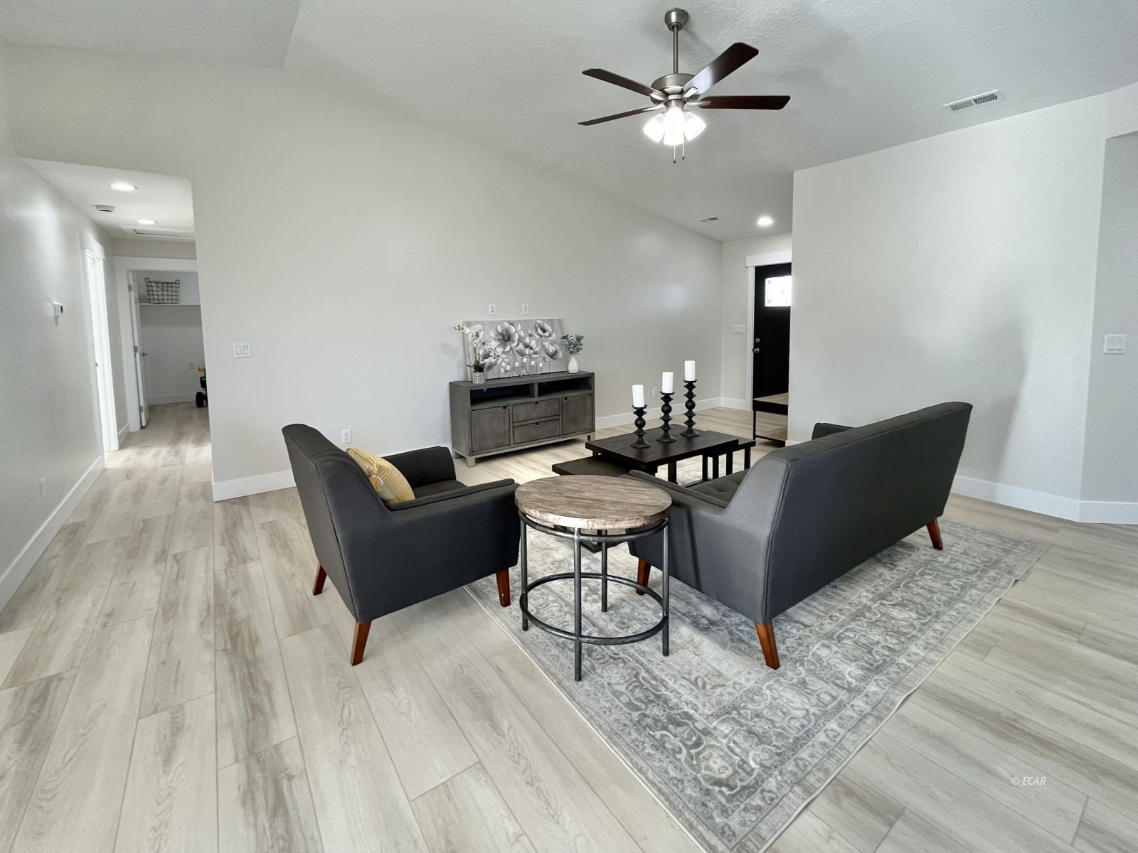 4319 Windsor Avenue Property Photo 11