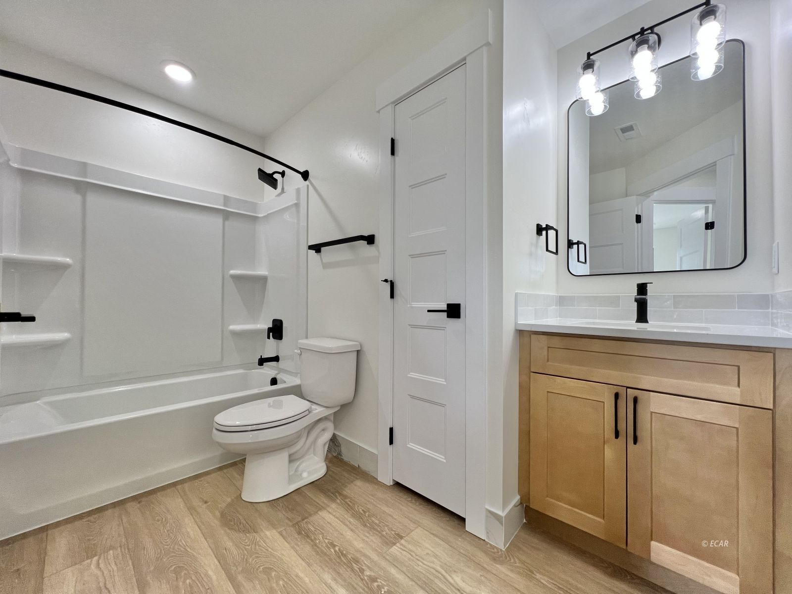 4319 Windsor Avenue Property Photo 12