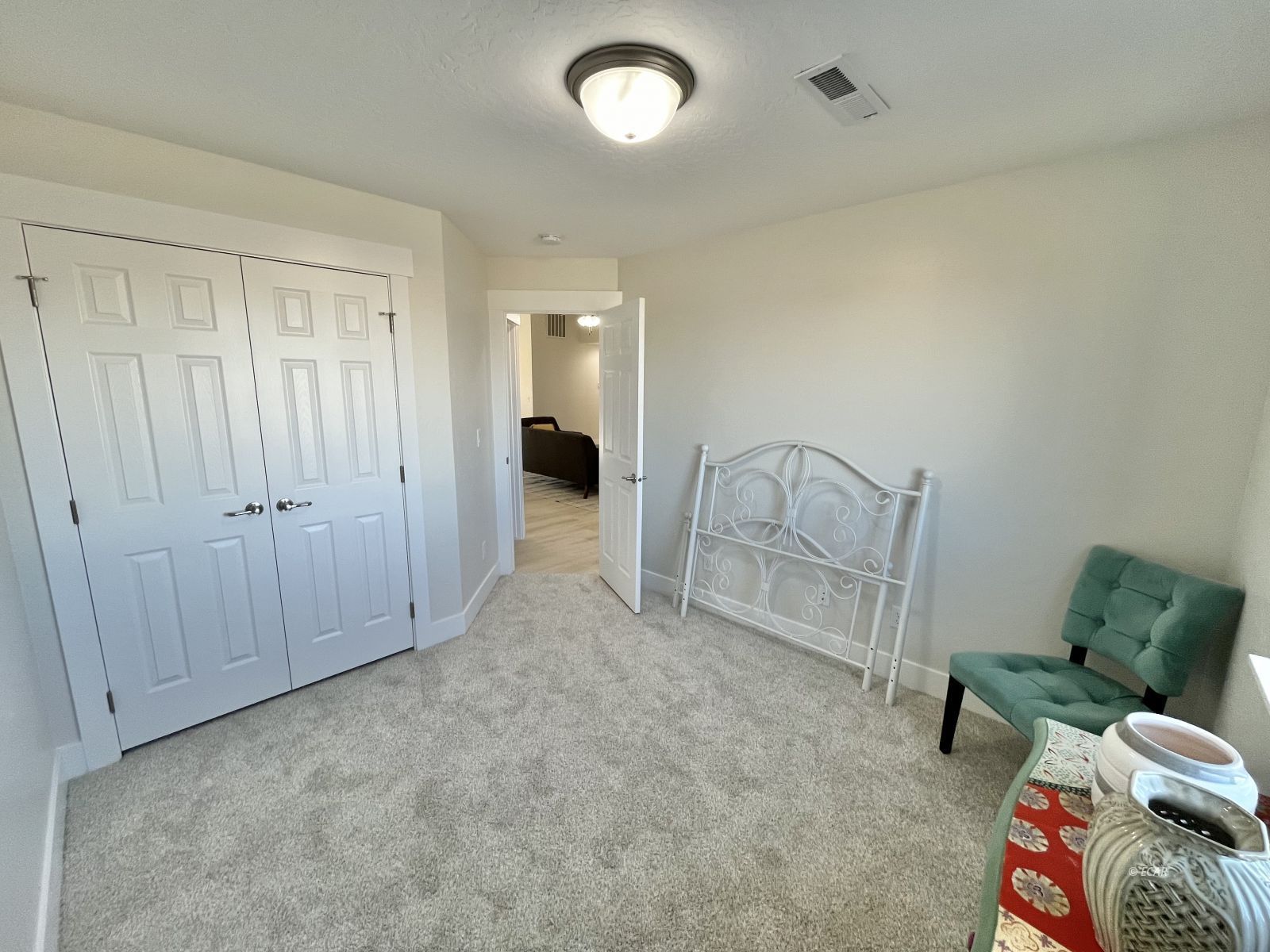 4319 Windsor Avenue Property Photo 20